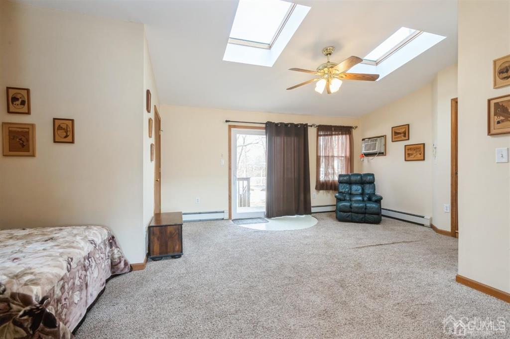 33 Meadow Road Edison, NJ 08817 - Photo 17 of 39