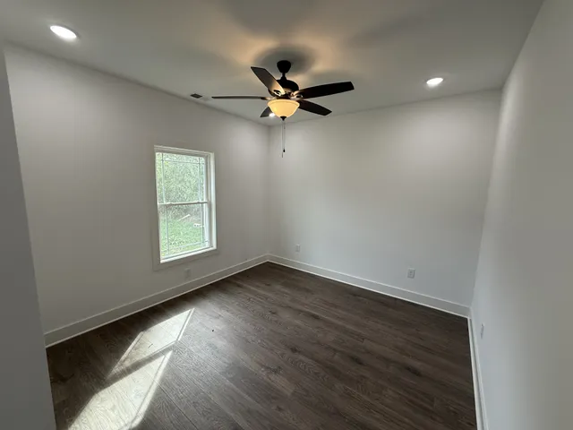 $1,600 | 1009 West Main Street, Portland, TN 37148