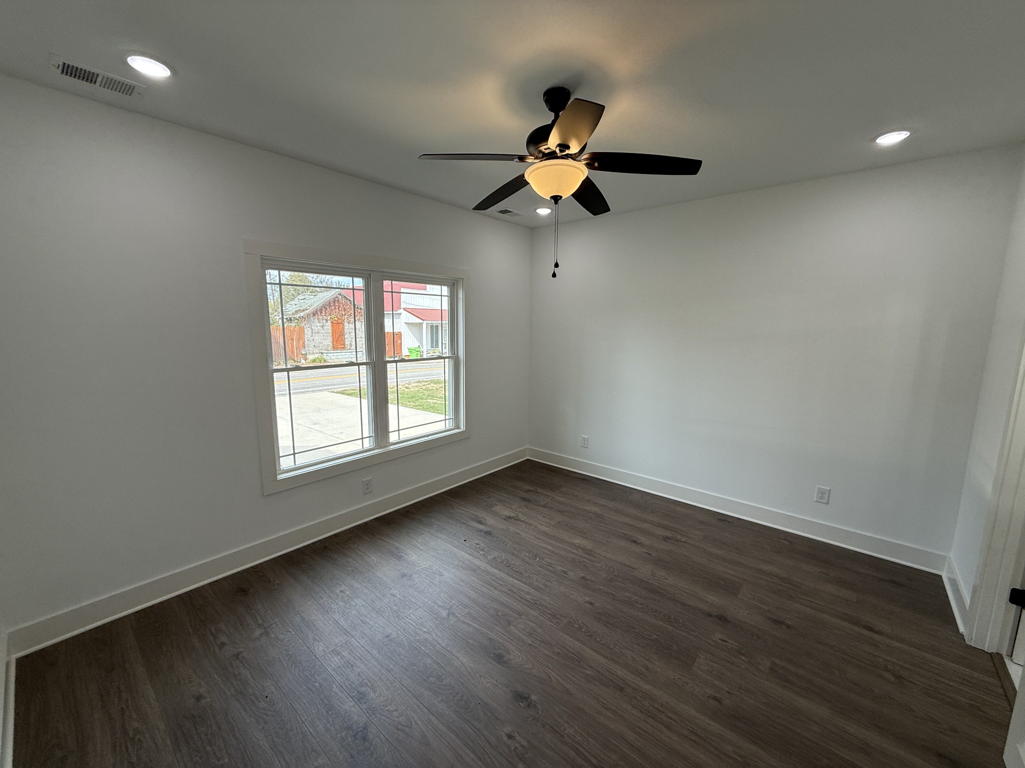 1009 West Main Street Portland, TN 37148 - Photo 25 of 39