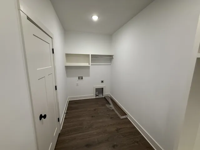 $1,600 | 1009 West Main Street, Portland, TN 37148