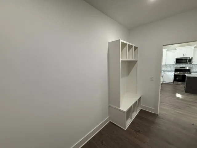 $1,600 | 1009 West Main Street, Portland, TN 37148