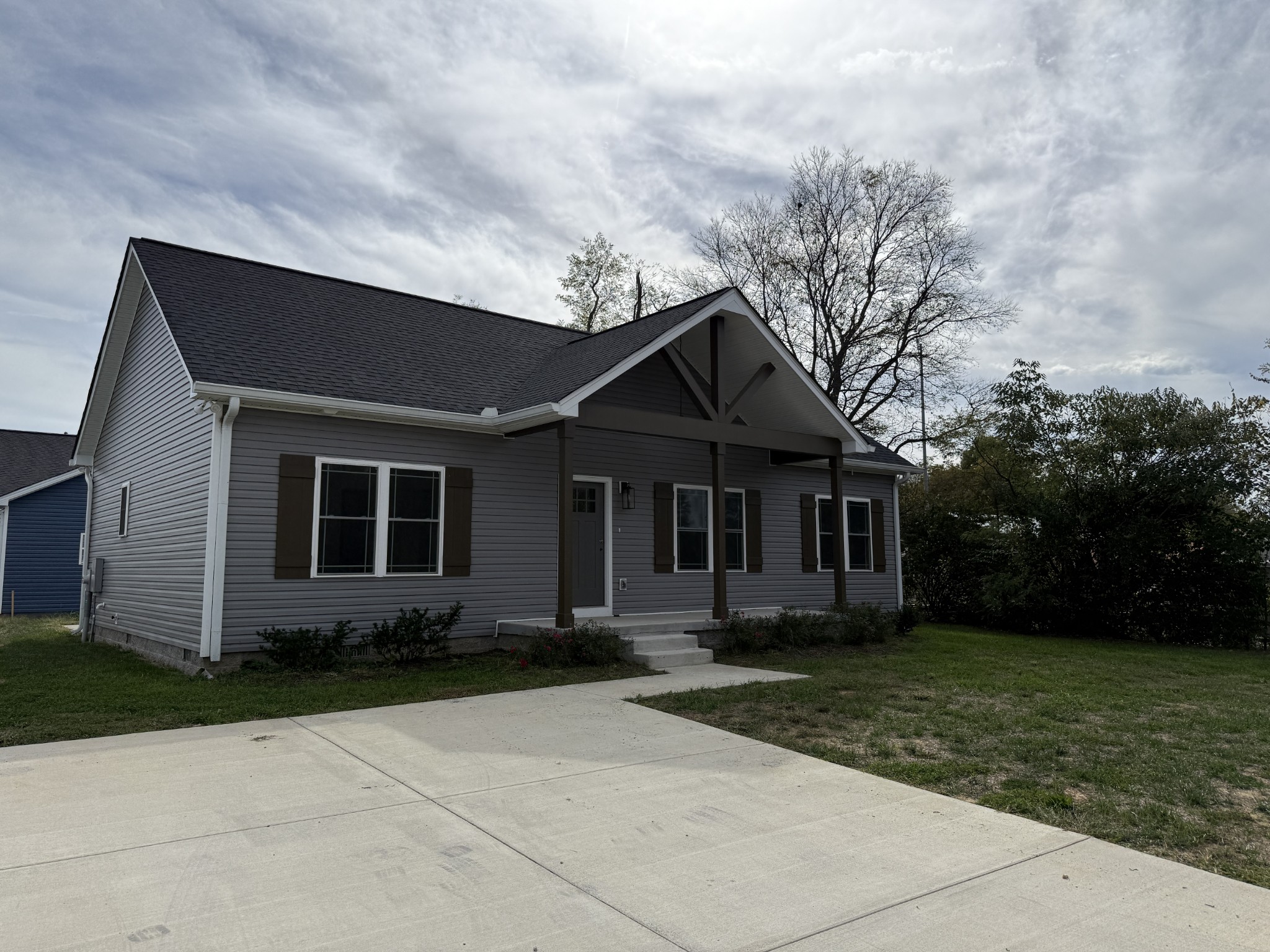 1009 West Main Street Portland, TN 37148 - Photo 4 of 39