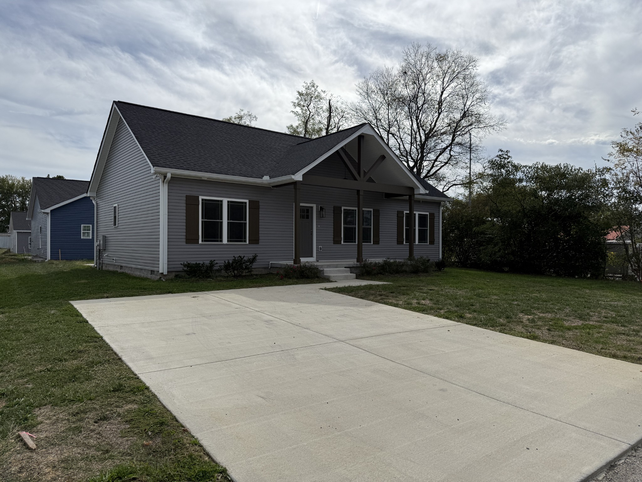 1009 West Main Street Portland, TN 37148 - Photo 5 of 39