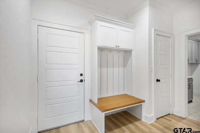 $369,900 | 15574 County Road 434, Lindale, TX 75771