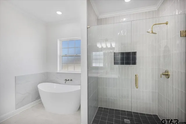 $369,900 | 15574 County Road 434, Lindale, TX 75771