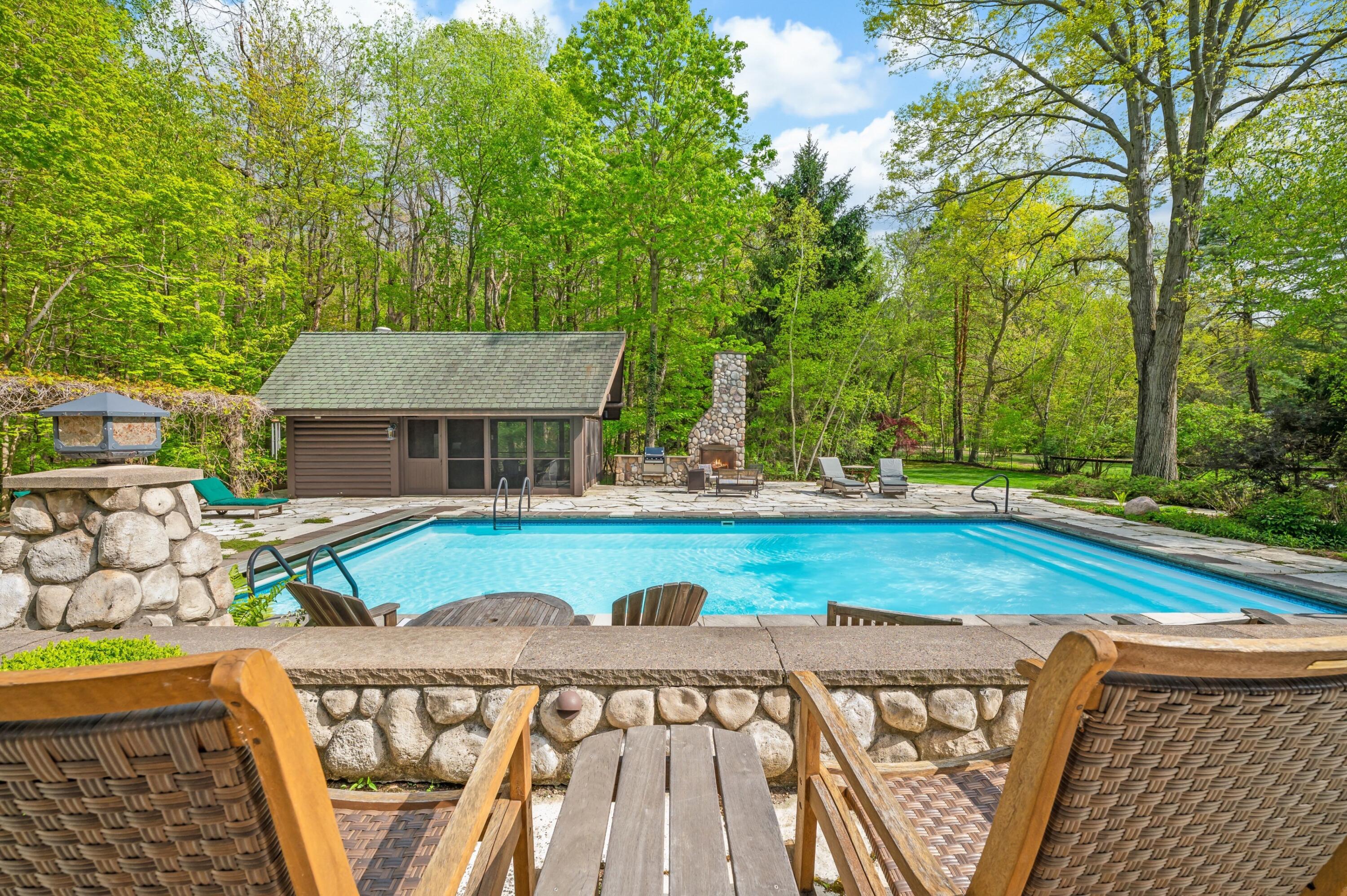 14657 Lakeshore Road Lakeside, MI 49116 - Photo 48 of 71 Pool View