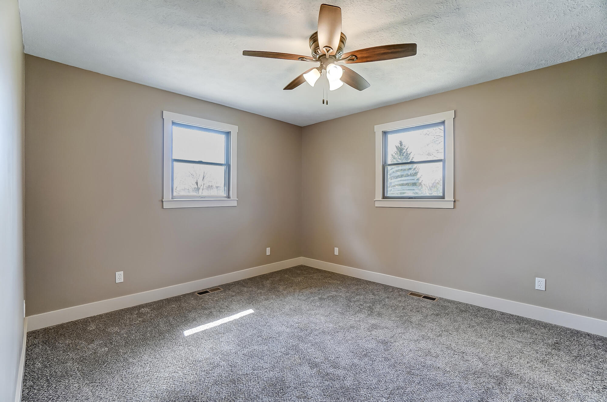 3040 Rebert Pike Springfield, OH 45502 - Photo 25 of 49 Gallery Image 25