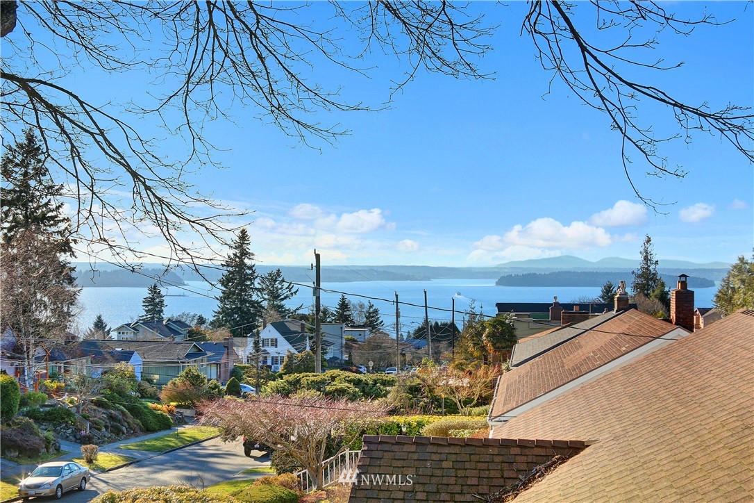3912 Southwest Rose Street Seattle, WA 98136 - Photo 12 of 24 Gallery Image 12
