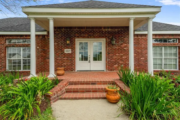 $352,000 | 6817 Bonne Meadow Lane, Lake Charles, LA 70605