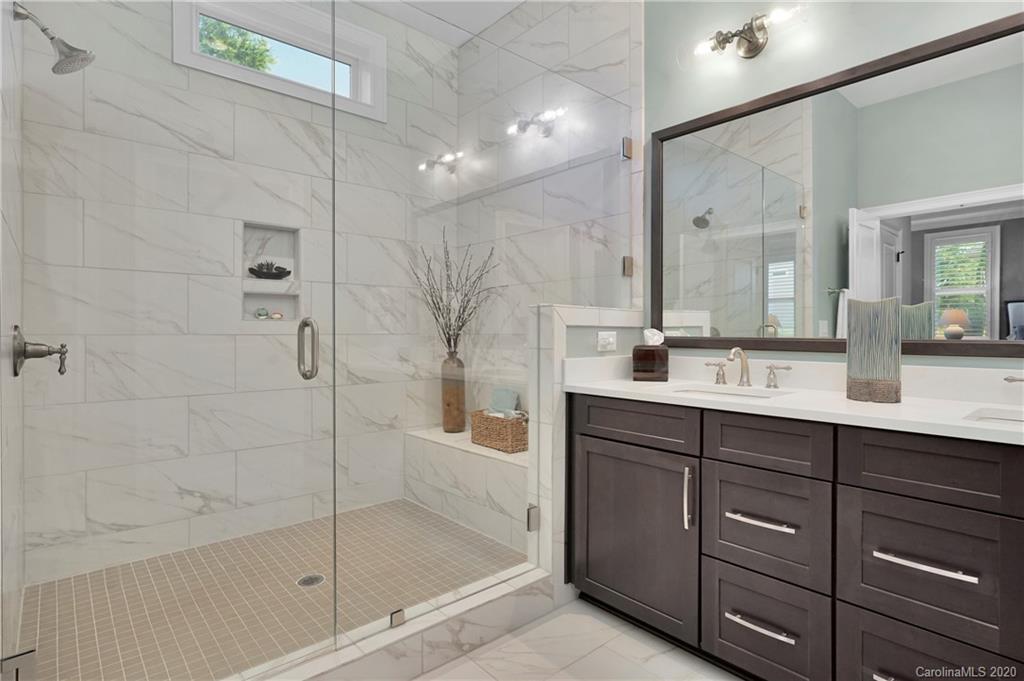15502 Lake Ridge Road, Unit 19 Charlotte, NC 28278 - Photo 16 of 29 Gallery Image 16