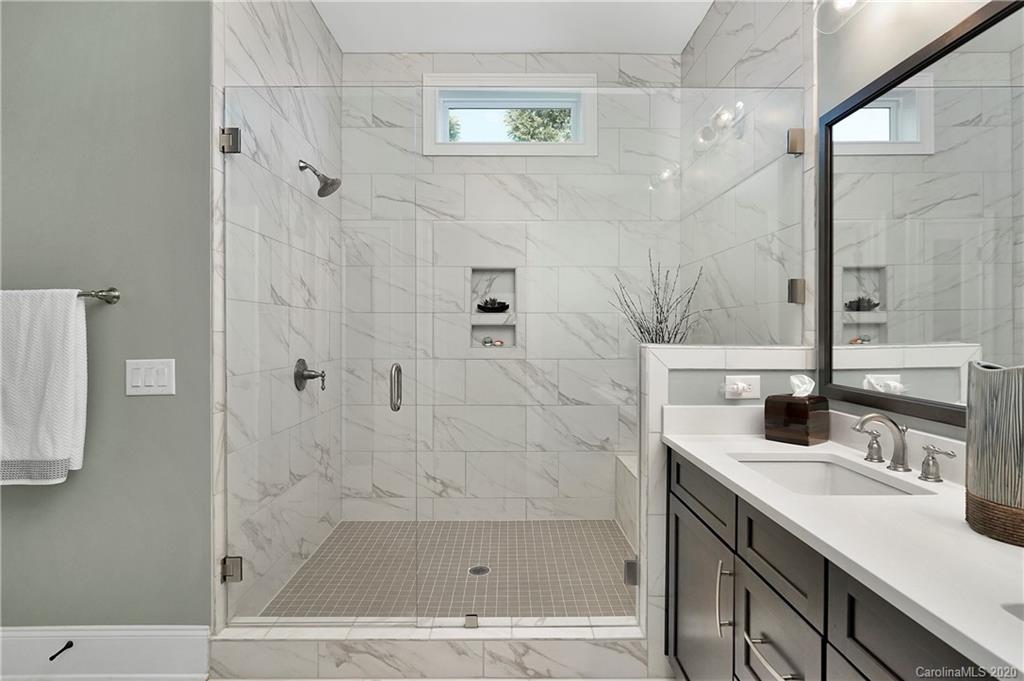 15502 Lake Ridge Road, Unit 19 Charlotte, NC 28278 - Photo 17 of 29 Gallery Image 17