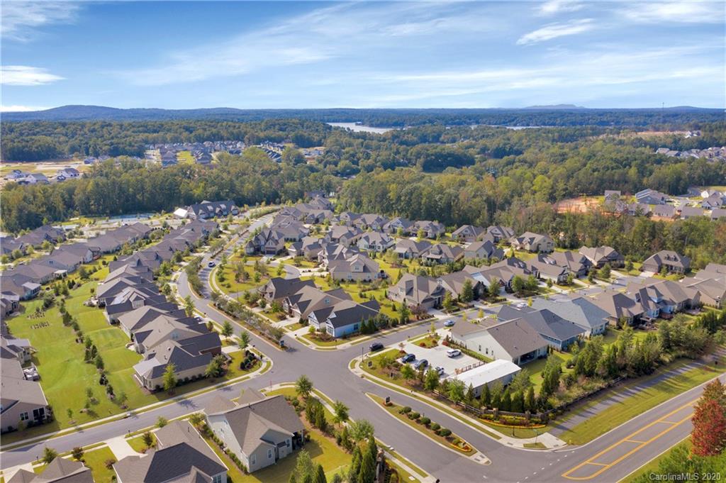 15502 Lake Ridge Road, Unit 19 Charlotte, NC 28278 - Photo 29 of 29 Gallery Image 29