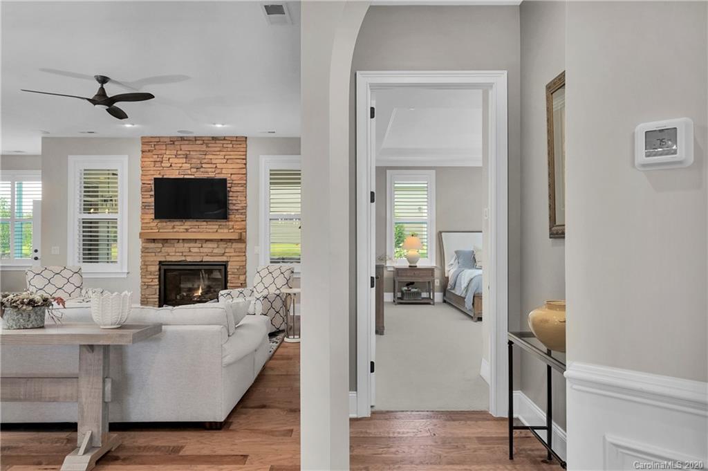 15502 Lake Ridge Road, Unit 19 Charlotte, NC 28278 - Photo 5 of 29 Gallery Image 5