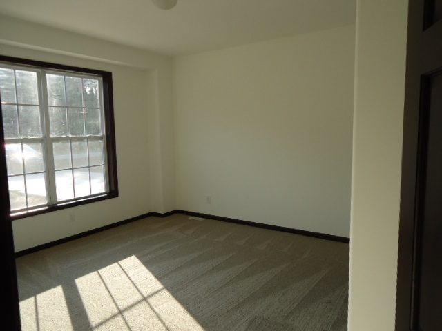 2864 Wabash Avenue Rochester, IN 46975 - Photo 13 of 32
