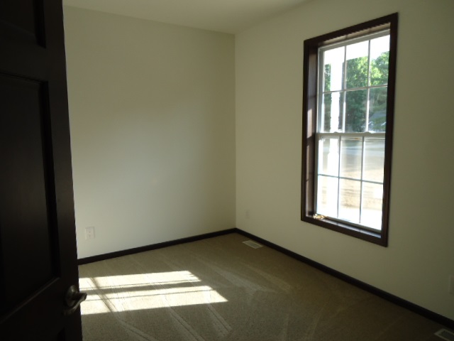 2864 Wabash Avenue Rochester, IN 46975 - Photo 15 of 32