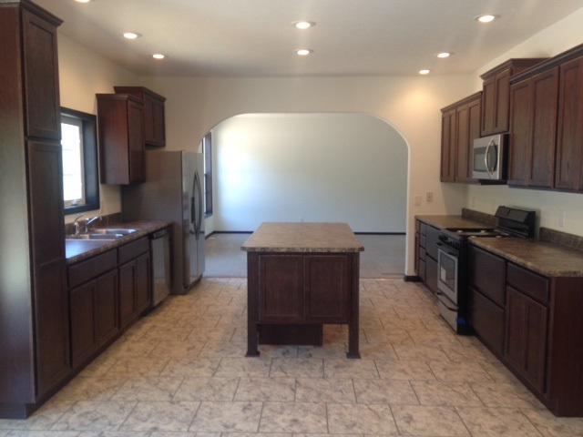2864 Wabash Avenue Rochester, IN 46975 - Photo 5 of 32