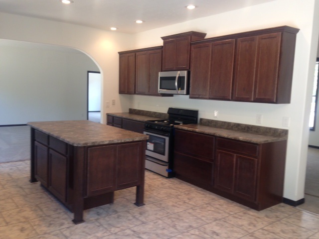 2864 Wabash Avenue Rochester, IN 46975 - Photo 6 of 32