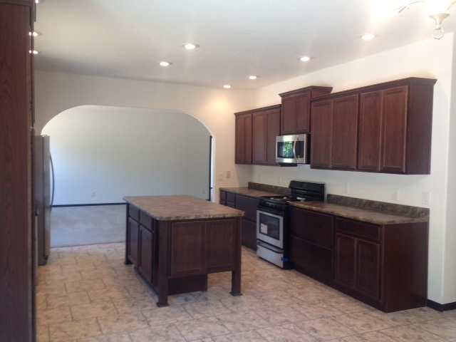 2864 Wabash Avenue Rochester, IN 46975 - Photo 10 of 32
