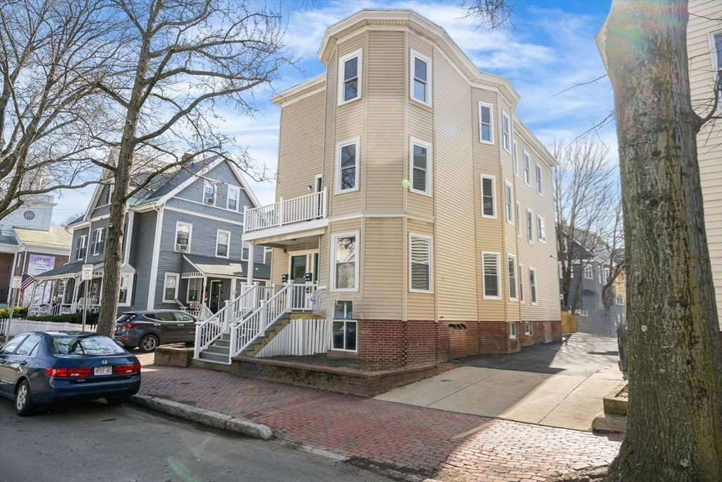 10 Beech Street, Unit 2 Cambridge, MA 02140 - Photo 17 of 21