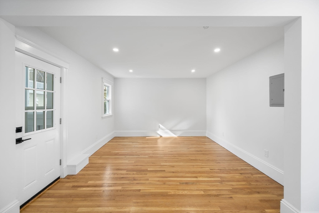 10 Beech Street, Unit 2 Cambridge, MA 02140 - Photo 8 of 21
