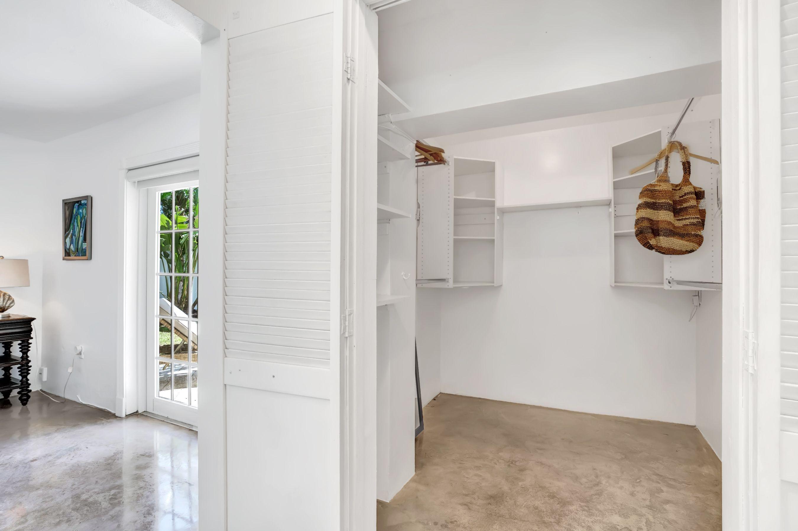 1199 Southwest 4th Avenue Boca Raton, FL 33432 - Photo 12 of 31 Master Walk-in closet