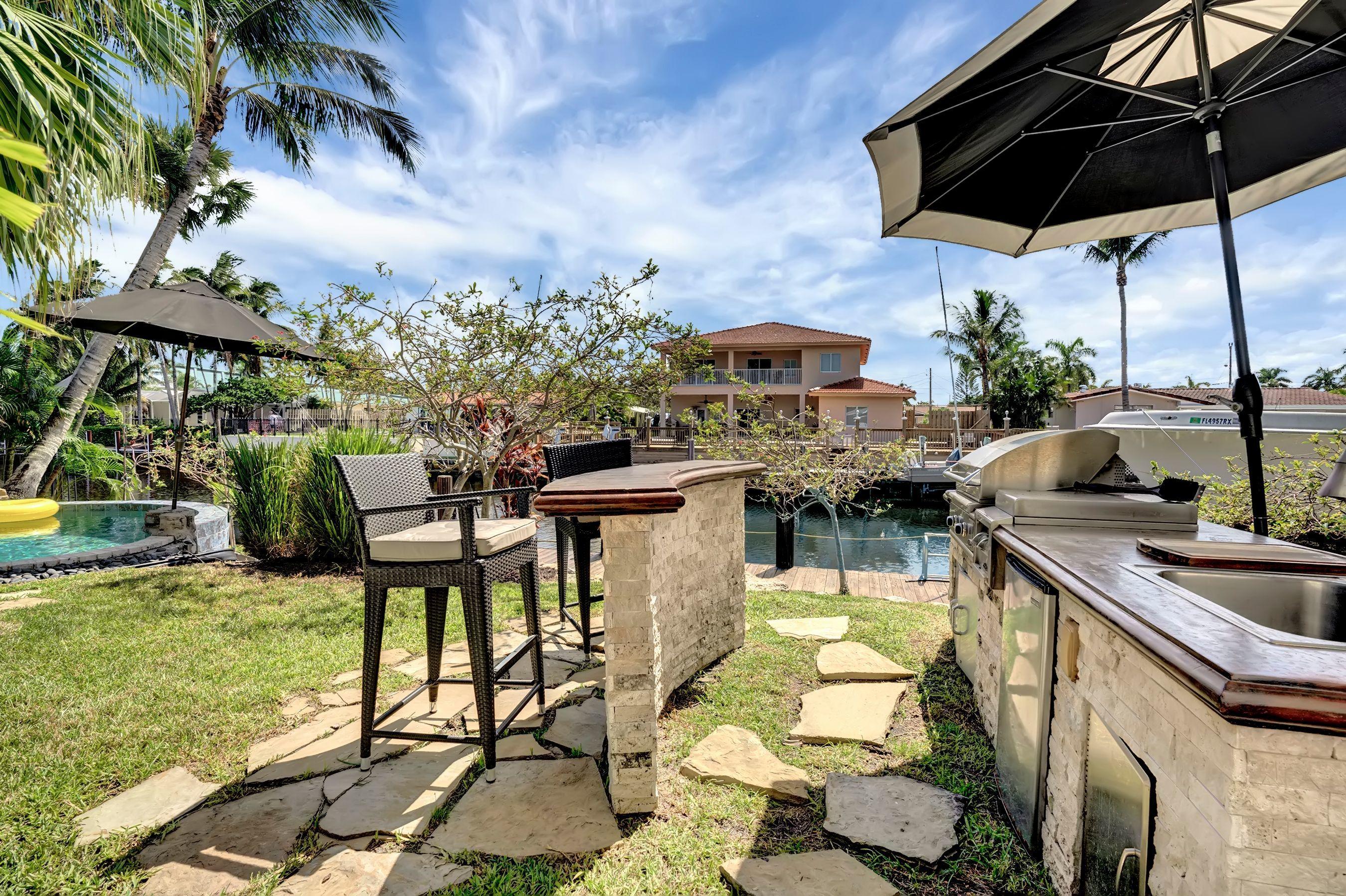 1199 Southwest 4th Avenue Boca Raton, FL 33432 - Photo 24 of 31 Summer Kitchen