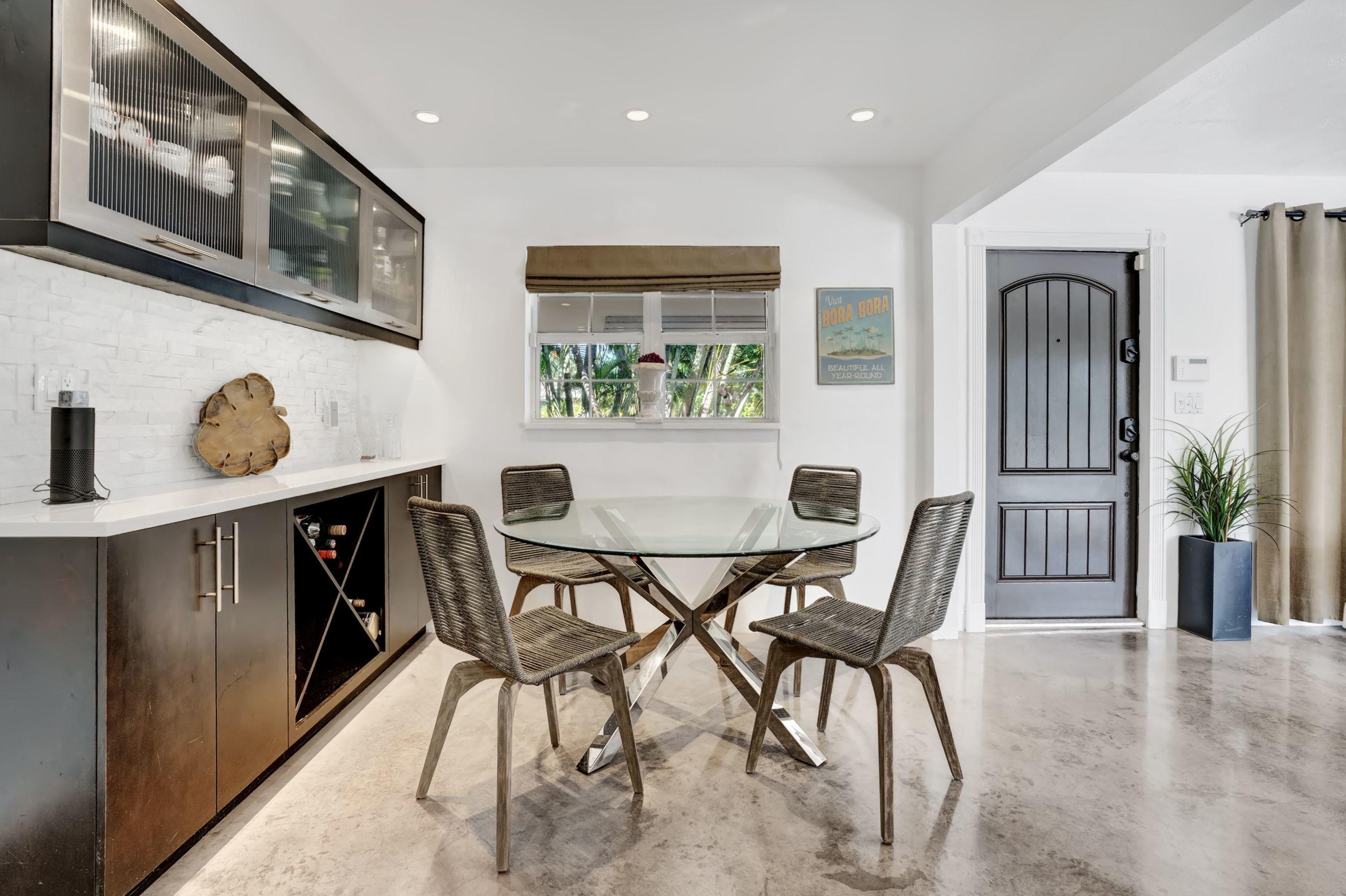 1199 Southwest 4th Avenue Boca Raton, FL 33432 - Photo 7 of 31 LyMtDQ3w