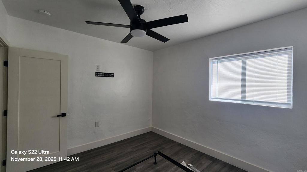 1303 Center Avenue Oceanside, CA 92054 - Photo 10 of 15 an empty room with closet