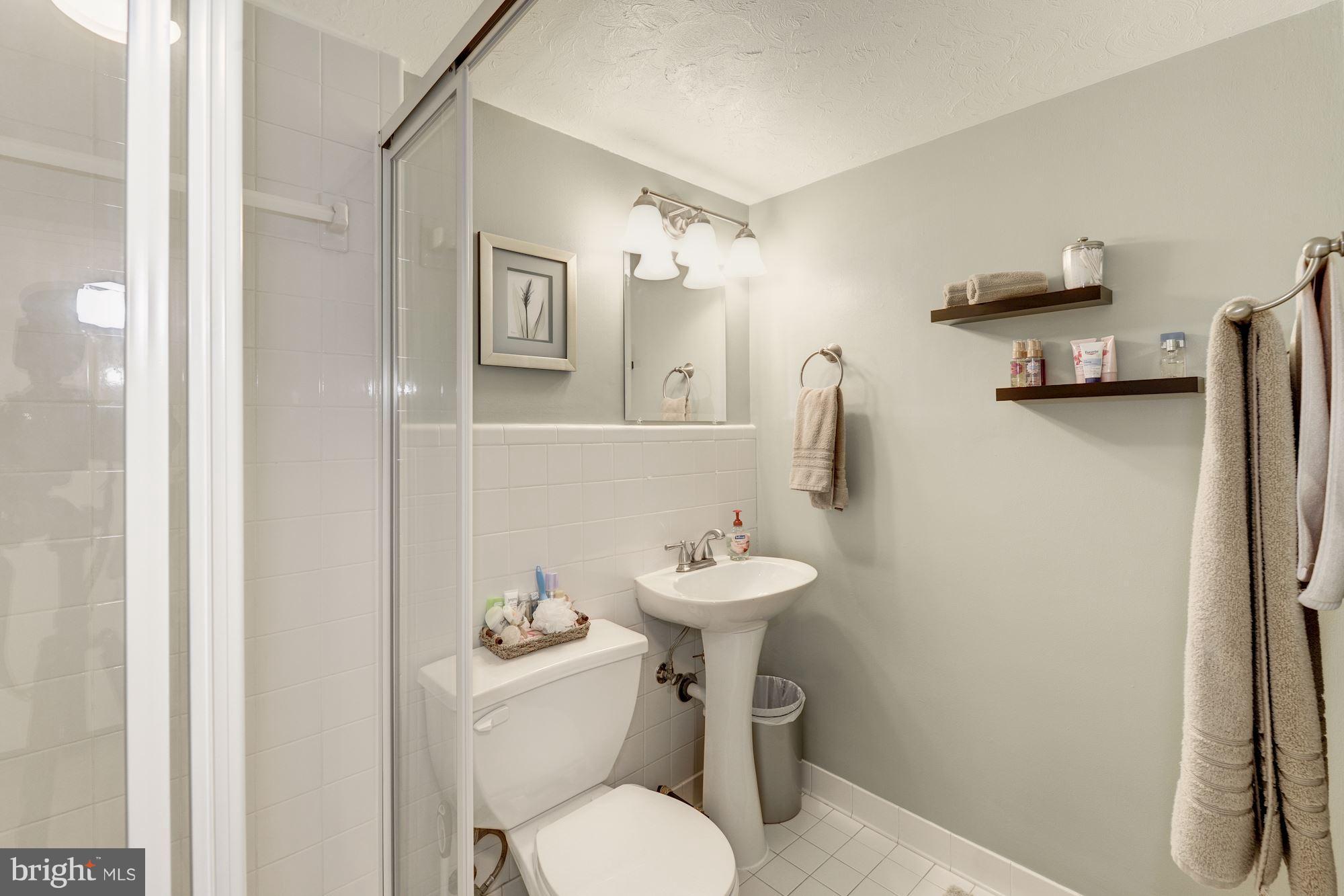 703 3rd Street Southwest, Unit 602 Washington, DC 20024 - Photo 18 of 30 Lower Level Full Bath