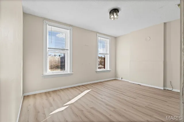 $249,900 | 3233 Nebraska Avenue, St. Louis, MO 63118