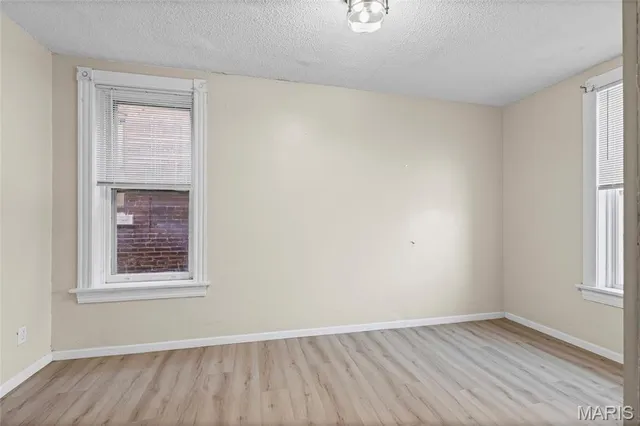 $249,900 | 3233 Nebraska Avenue, St. Louis, MO 63118