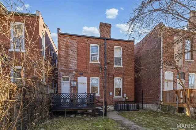 $249,900 | 3233 Nebraska Avenue, St. Louis, MO 63118