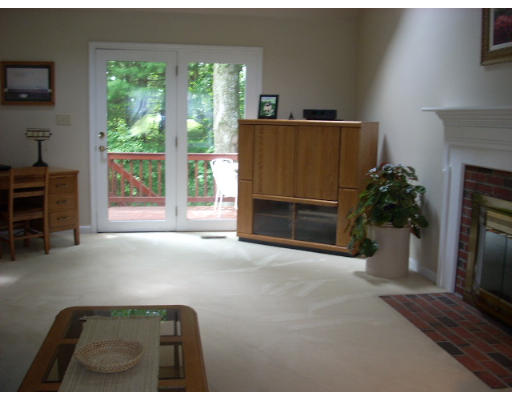 37 Paige Farm Road Amesbury, MA 01913 - Photo 11 of 18 Gallery Image 11
