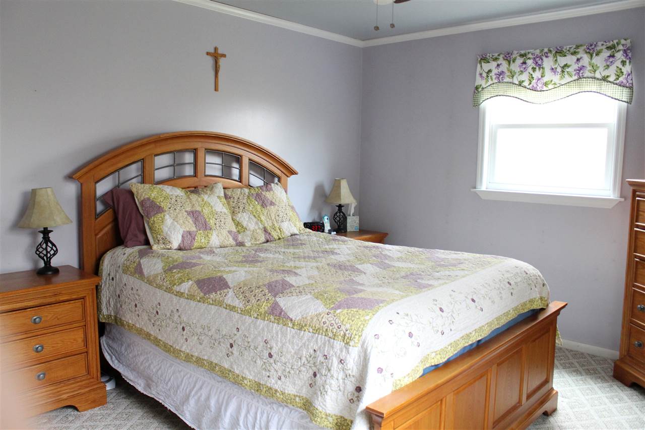 256 Canyon Road Colchester, VT 05446 - Photo 10 of 24 Gallery Image 10