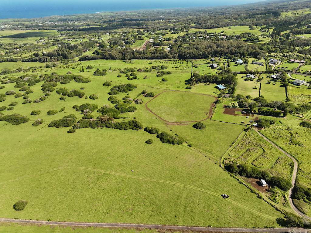 12 A Lot Hawi, HI 96719 - Photo 7 of 7 a view of a city
