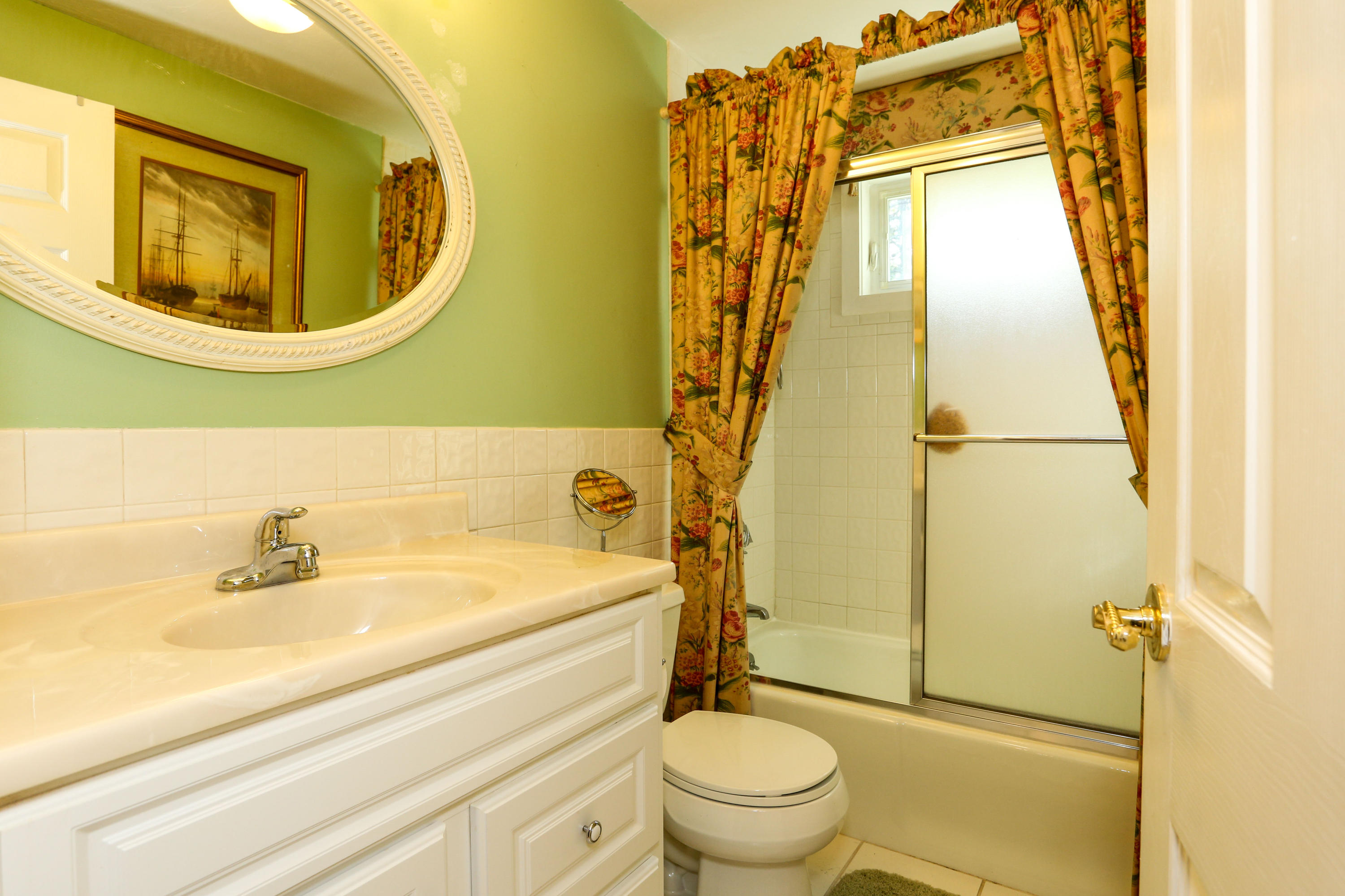 115 Foxglove Road Centerville, MA 02632 - Photo 23 of 34 115FoxLR-18