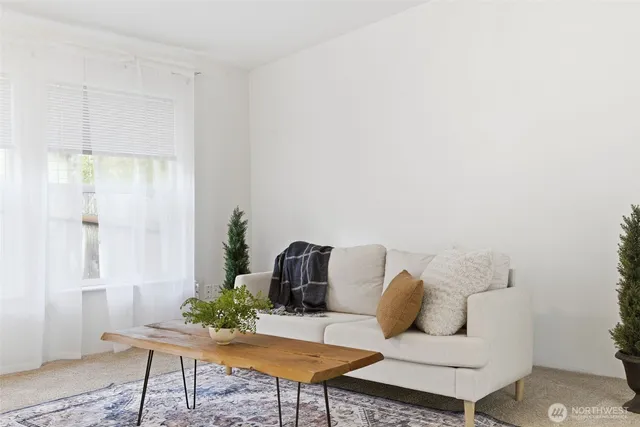 $384,500 | 30 Northeast Lake Place, Tahuya, WA 98588