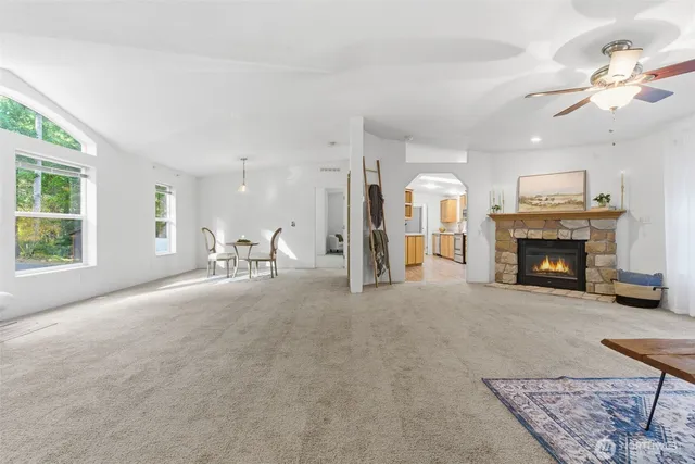 $384,500 | 30 Northeast Lake Place, Tahuya, WA 98588