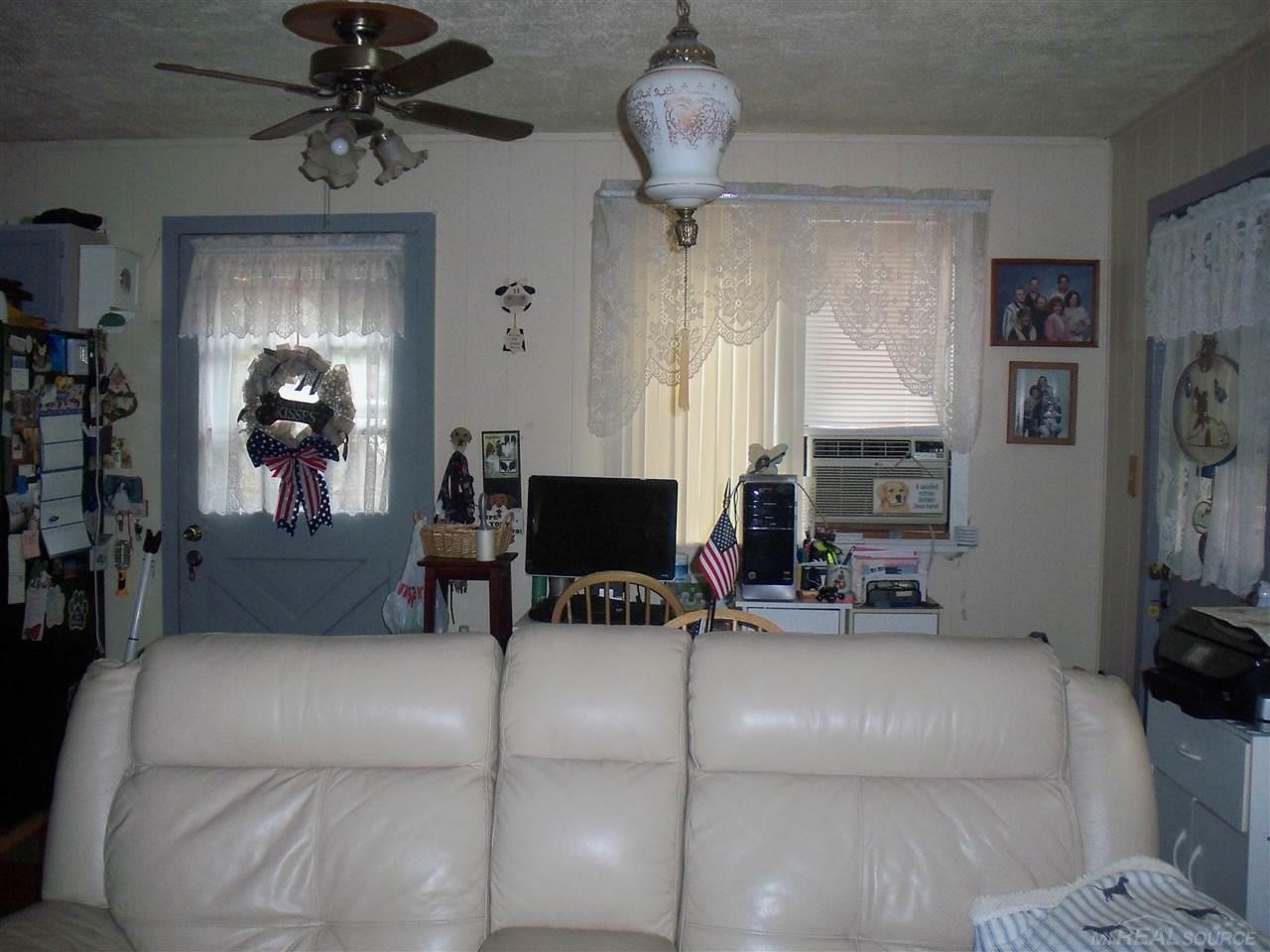 5358 Davis Road St. Clair, MI 48079 - Photo 6 of 24 Dining L from Living room
