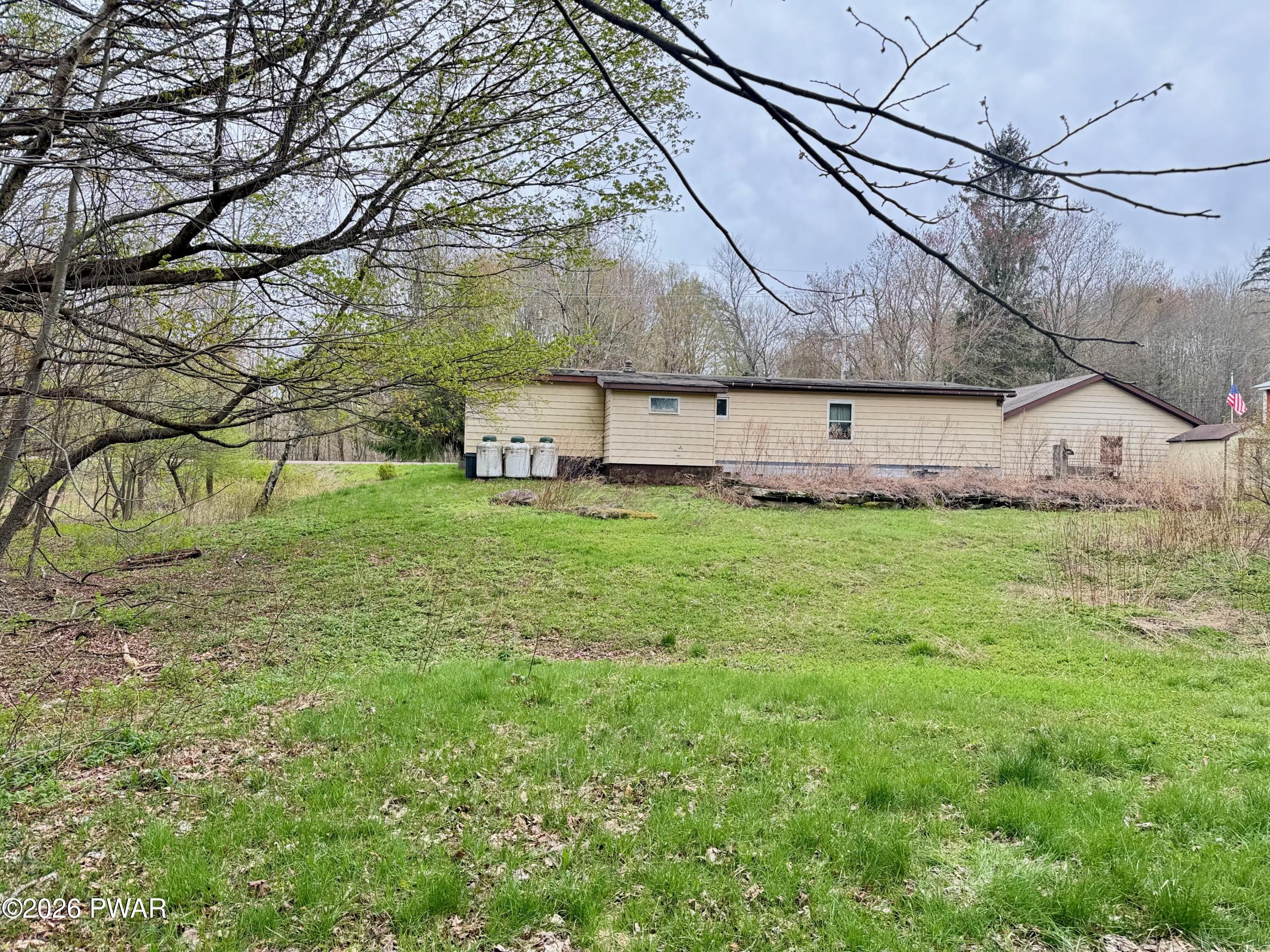 49 Como Road Lakewood, PA 18439 - Photo 22 of 25