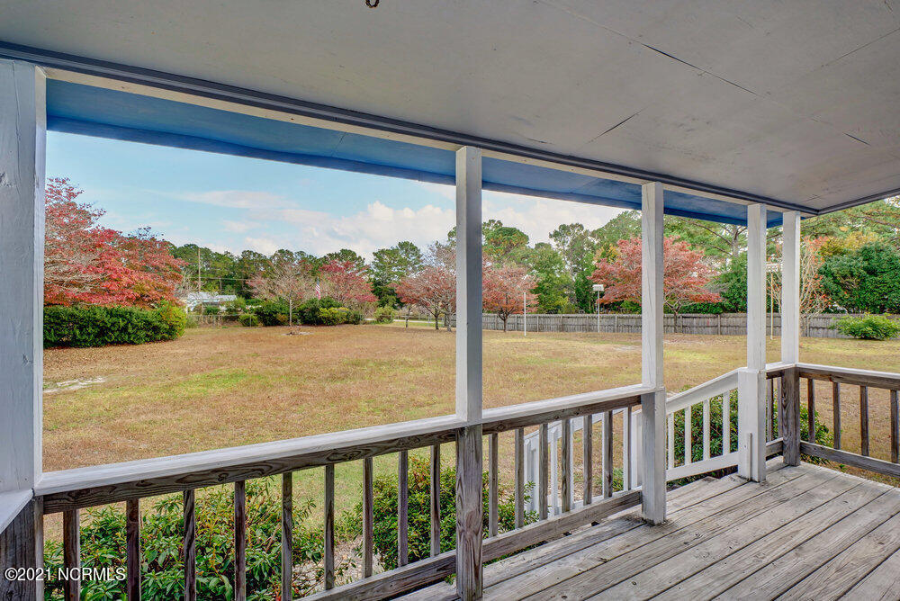 1057 East Ocean Road Holly Ridge, NC 28445 - Photo 3 of 29 004_p7455528_29_30_31_32_33_34