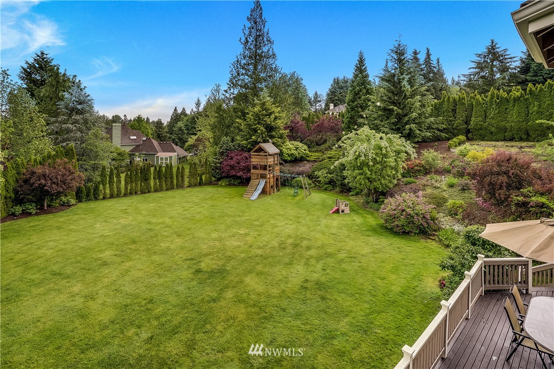 17354 187th Place Southeast Renton, WA 98058 - Photo 3 of 25 Gallery Image 3