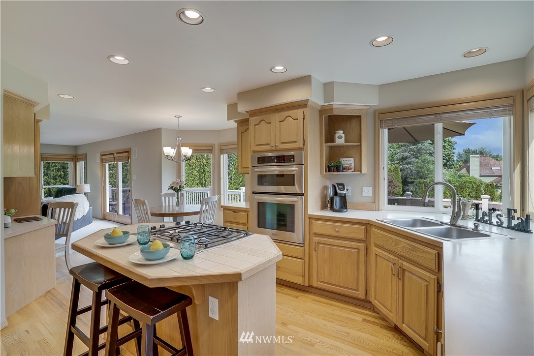 17354 187th Place Southeast Renton, WA 98058 - Photo 8 of 25 Gallery Image 8