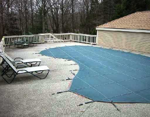 273 Twin River Road Lincoln, RI 02865 - Photo 2 of 4 Patio/Deck.