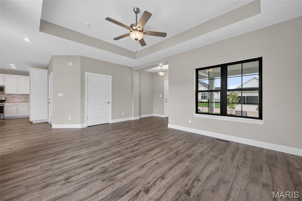 146 Hvn Rdg Court Dardenne Prairie, MO 63368 - Photo 8 of 27 Gallery Image 8