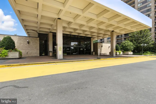 a front view of a building