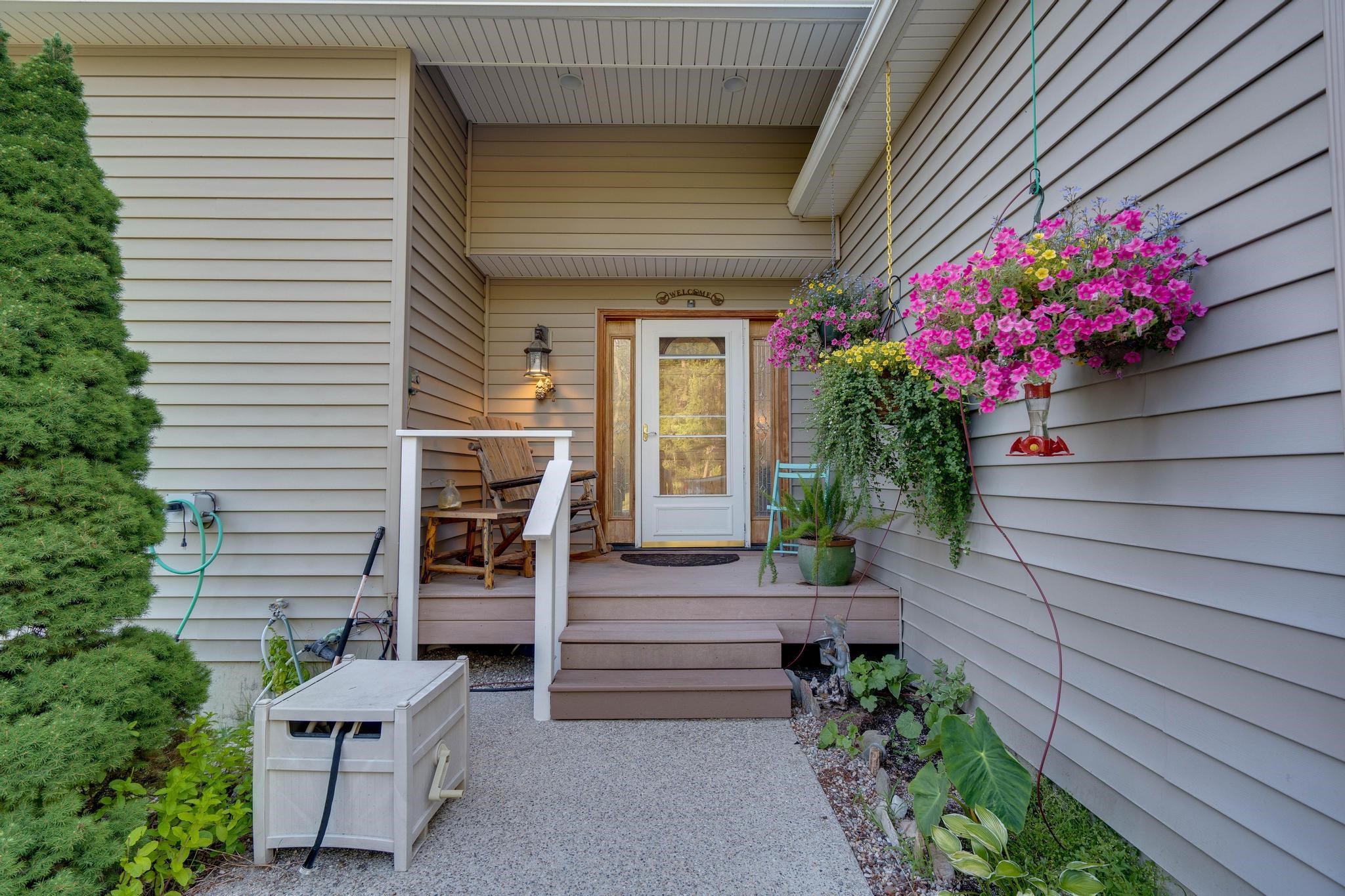 46762 Larson Beach Road Loon Lake, WA 99148 - Photo 5 of 49