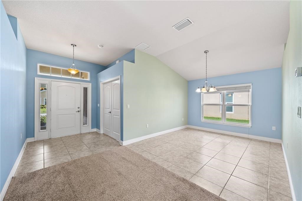433 Briarcliff Circle Sebastian, FL 32958 - Photo 10 of 23
