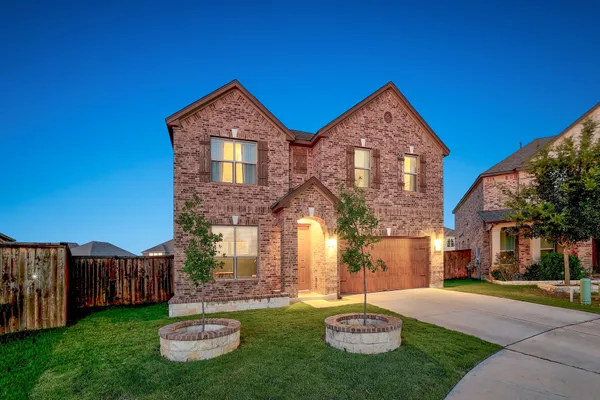 $565,000 | 1132 Hemlen Cove, Leander, TX 78641