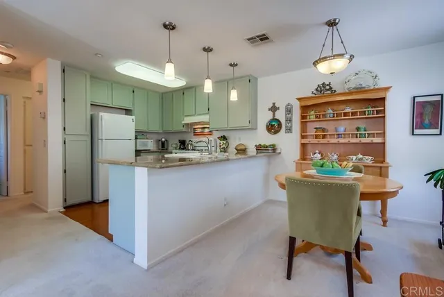 $364,594 | 14676 Via Fiesta, Unit 2, San Diego, CA 92127